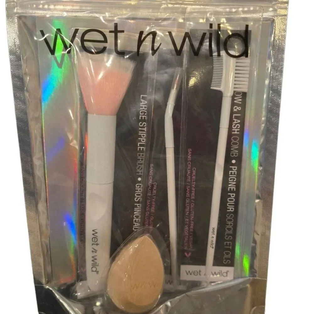 Wet-N-Wild‎ 4-PC Essential Makeup Tool 2 Kit